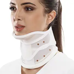 Cervical Collar Hard With Chin